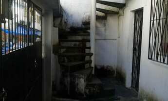 Imagem 4: Casa 2/4 e Área de Serviço no fim de linha do Garcia