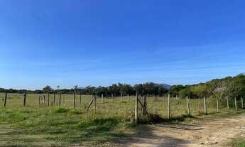 Imagem 3: Belo terreno à venda em Garopaba com 412m2 a caminho da Praia da Barra, com viabilidade