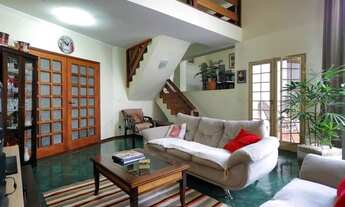 Imagem 2: Casa para Venda em Bauru, Jardim Estoril IV, 3 dormitórios, 1 suíte, 4 banheiros, 2 vagas