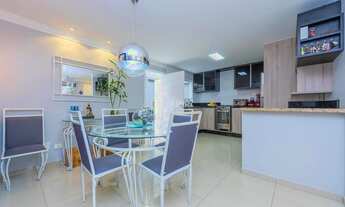 Imagem 4: EXCELENTE SOBRADO TRIPLEX NO ATUBA - 04 DORMITÓRIOS - 02 SUÍTES - FACE NORTE - 02 VAGAS