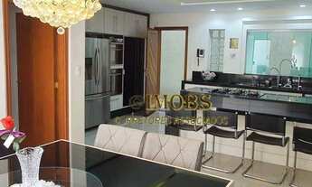 Imagem 3: CASA AMPLA COM ÓTIMA LOCALIZAÇÃO