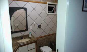 Imagem 2: A casa para venda tem 200 metros quadrados com 3 quartos no bairro Rio Caveiras - Biguaçu