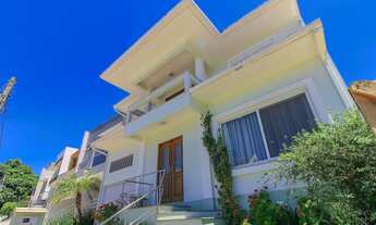 Imagem 2: Casa de condomínio com 4 dormitórios à venda em Porto Alegre