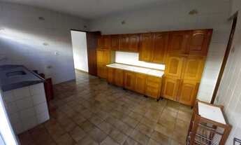 Imagem 4: Casa para Locação em Jundiaí, Vila Vianelo, 3 dormitórios, 1 suíte, 2 banheiros, 2 vagas