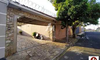 Imagem: Casa (térrea na rua) 4 dormitórios, cozinha