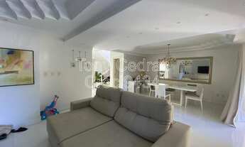 Imagem 7: Casa de condomínio para venda com 350 metros quadrados com 4 quartos