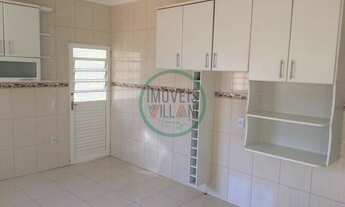 Imagem 3: Casa para venda com 136 metros quadrados com 3 quartos