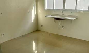 Imagem 7: Linda casa no bairro Portal dos Ipês Cajamar com 3 dormitórios sendo uma suíte