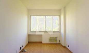 Imagem 2: Apartamento para Aluguel - Barra da Tijuca - Marapendi, 2 Quartos, 60 m2