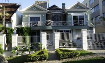 Imagem 2: Casa de luxo , Ahú, zoneamento ZR3, composta de 4 suítes, 3 Vagas, aquecimento solar, pisc