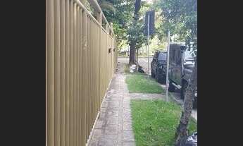 Imagem 5: Vendo casa com 5 dormitórios em canto do forte Praia Grande SP