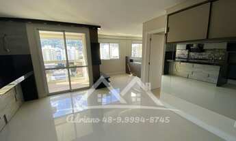 Imagem 2: Cobertura duplex para venda tem 135 metros quadrados com 3 quartos em Centro - Florianópol