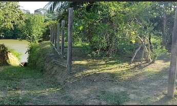 Imagem 5: Vendo sítio de frente do rio Candeias do Jamari + Flutuante