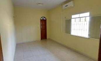 Imagem 5: Casa para venda possui 250 metros quadrados com 4 quartos em Vila das Belezas - São Paulo