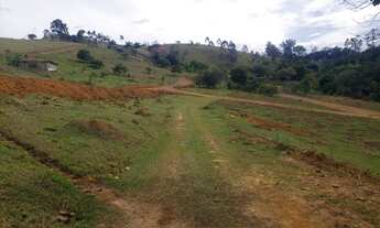 Imagem 4: Lote/Terreno para venda possui 600 metros quadrados em igarapé !