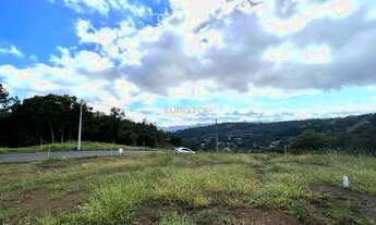 Imagem 3: Excelente terreno plano, situado em local alto e com vista privilegiada!