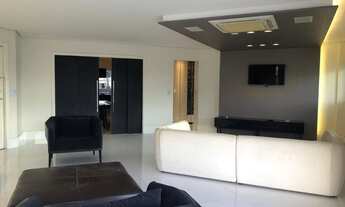 Imagem 4: Apartamento com vista para o mar à venda na Ponta da Praia, em Santos, SP