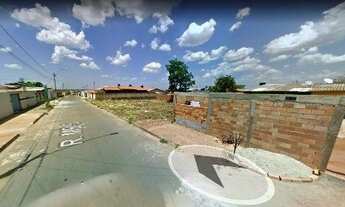 Imagem 2: Lote/Terreno para venda com 900 metros quadrados