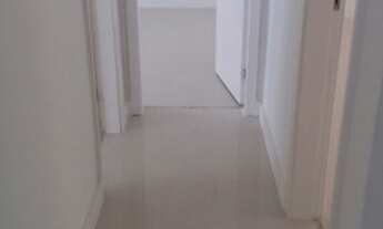 Imagem 2: Ótimo Apartamento de 3 Quartos na Rua Prado Junior, Copacabana