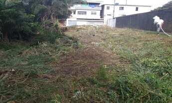 Imagem: Terreno para venda tem 450 metros quadrados