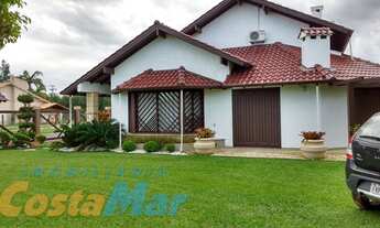 Imagem: Belíssima Residência de esquina em zona