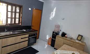 Imagem 6: Casa para venda possui 150 metros quadrados com 3 quartos em Jardim Monjolo - São Paulo