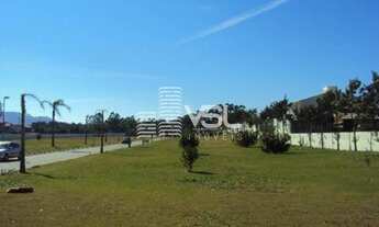 Imagem 3: Oportunidade! Terreno em condomínio fechado com área de lazer