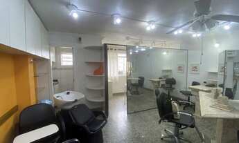 Imagem 2: Ponto comercial/Loja/Box para aluguel e venda possui 43 metros quadrados