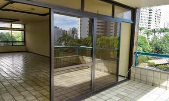 Imagem 2: Vendo apto 1 por andar / 260m² / com 4 quartos / em casa forte - Recife - PE