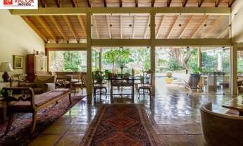 Imagem 6: CASA ALTO PADRAO - AMPLA AJARDINADA Na melhor localização do bairro. Casa imponente, rodea