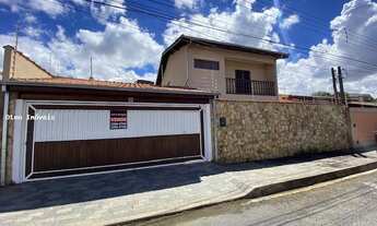 Imagem 2: Casa para Venda em Jacareí, Cidade Jardim, 3 dormitórios, 1 suíte, 1 banheiro, 2 vagas