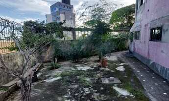 Imagem 2: Casa para venda tem 217 m² com 3 quartos e uma edícula no bairro da Glória - Macaé - Rio d