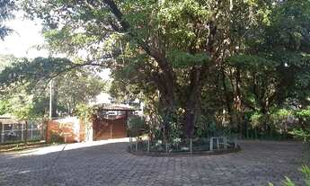 Imagem 2: Condomínio Vale do Ouro, 4000 m², 4 quartos, área gourmet, piscinão, para pessoas exigente