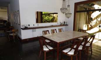 Imagem 6: Casa Colonial, 689m² área construída, lote 812m², 4 suítes, 6 vagas, Mangabeiras