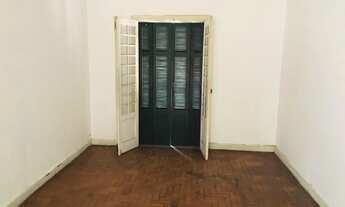 Imagem: Kitnet na Liberdade (próxima ao metro Liberdade