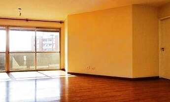 Imagem: Amplo apartamento à venda a somente 3 quadras