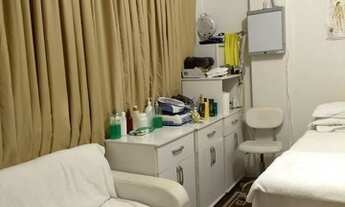 Imagem 2: Ponto comercial/loja/box para venda com 33 metros quadrados em Centro Histórico - Porto Al