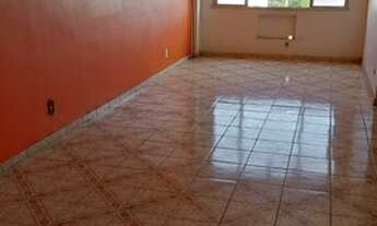 Imagem 3: Apartamento para venda tem 70 metros quadrados com 2 quartos em Higienópolis - Rio de Jane