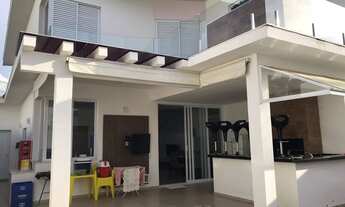 Imagem 6: Lindo Sobrado com 239m2 - 3 dormitórios, sendo 3 suites/Closet / Hidro - Residencial Milan