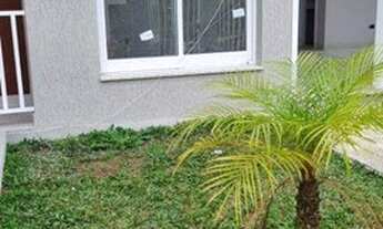 Imagem 6: C-SO0827 Santa Cândida - Sobrados com Excelente Padrão de Acabamento 4 unidades