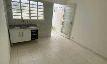 Imagem 5: Casa para aluguel com 120 m2 com 2 quartos e um escritório ao fundo