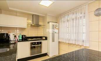 Imagem 3: EXCELENTE SOBRADO TRIPLEX NO XAXIM - 03 DORMITÓRIOS - 01 SUÍTE - 170M² PRIVATIVOS - PRÓXIM