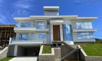 Imagem 2: Casa para venda tem 520 metros quadrados com 4 quartos em Pedra Branca - Palhoça - SC