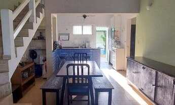 Imagem 3: CASA COM PISCINA C/ 3 DORMITÓRIOS SENDO UMA SUITE COM SACADA