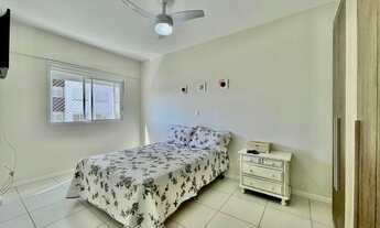 Imagem 2: Apartamento para venda possui 80 metros quadrados com 2 quartos em Navegantes - Capão da C