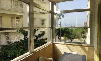 Imagem 6: Apartamento à venda no Flamengo, com 4 quartos, varanda e vista parcial mar