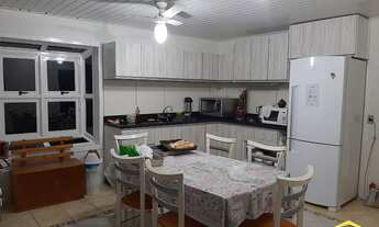 Imagem 7: Fazenda/Sítio/Chácara para venda possui 261 metros quadrados com 5 quartos