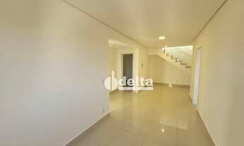 Imagem 13: Cobertura com 3 dormitórios para alugar, 160 m² por R$ 3.200,00/mês - Tubalina - Uberlândi