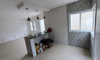 Imagem 4: Sobrado à venda possui 121 metros quadrados, com 3 quartos, sendo 1 suíte