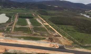 Imagem 3: Condomínio residencial e aeronáutico